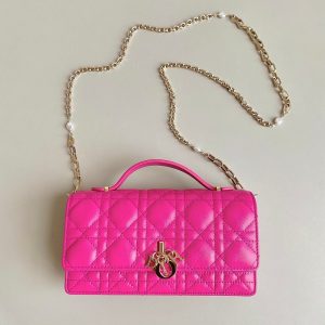 LADY 21 CHAIN BAG IN HOT PINK LAMBSKIN