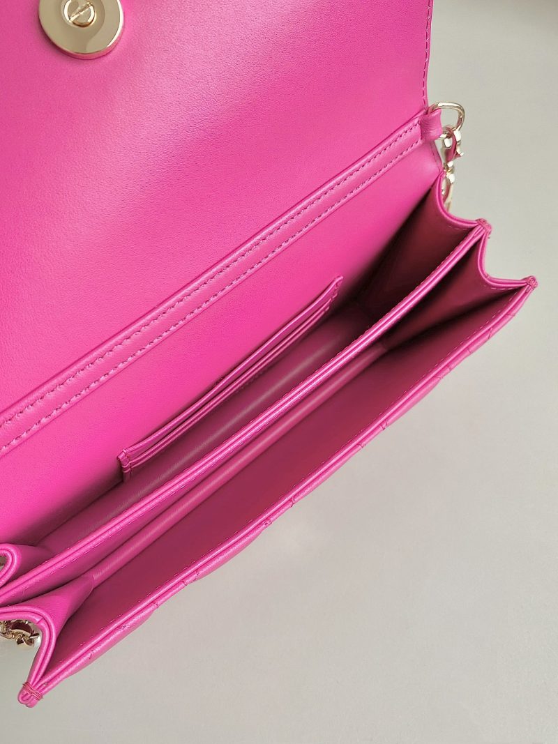 LADY 21 CHAIN BAG IN HOT PINK LAMBSKIN