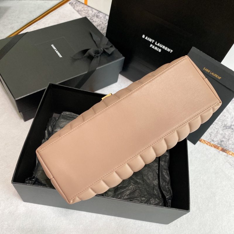 20230701_i1688199676_5677_1_jpg LOULOU MEDIUM 32 DARK BEIGE QUILTED LEATHER GOLD HARDWARE