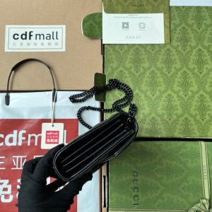 20230703_i1688373326_5005_3_jpg MARMONT QUILTED HANDBAG 20 IN BLACK CALFSKIN