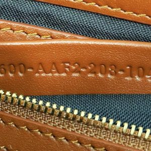 Baguette 27cm Brown Lambskin Gold Hardware