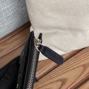 CC A84105 Coin Case Black Sliver Metal Lamskin 240725