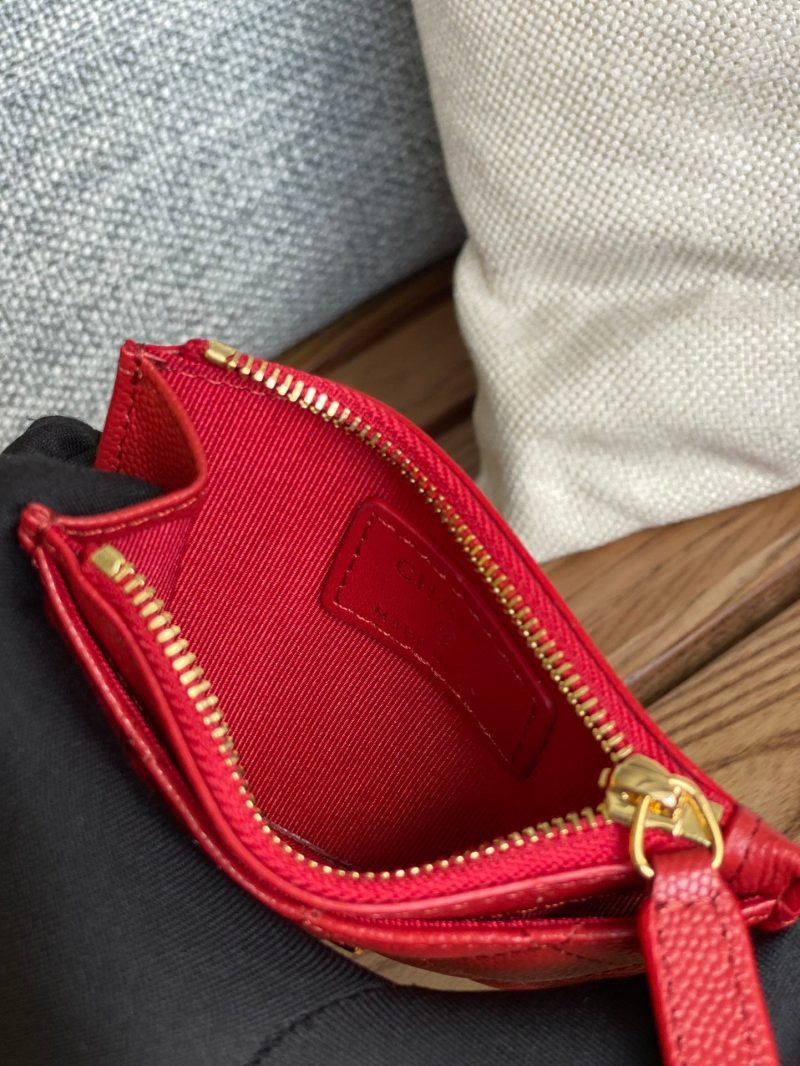 CC A84105 Coin Case Red Gold Metal Caviar 240739