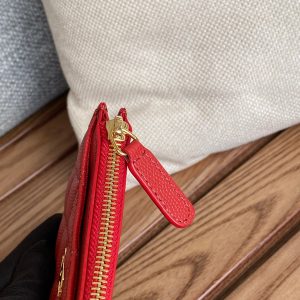 CC A84105 Coin Case Red Gold Metal Caviar 240739