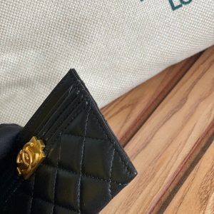 cc boy 11cm card holder black lambskin gold hardware