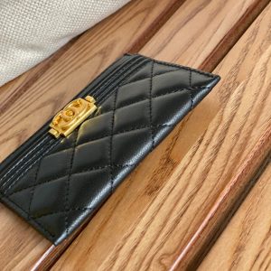 cc boy 11cm card holder black lambskin gold hardware