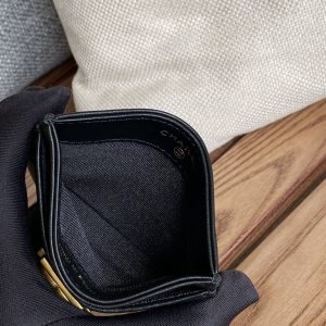 cc boy 11cm card holder black lambskin gold hardware