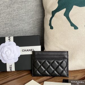 cc boy 11cm card holder black lambskin silver hardware