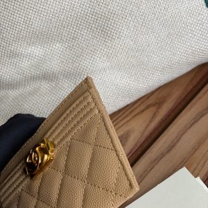 cc boy 11cm card holder beige caviar gold hardware