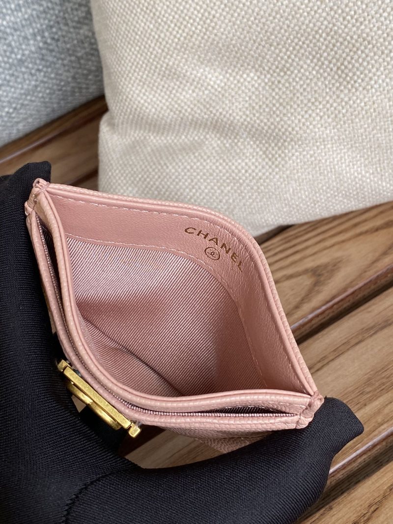 20230713_i1689229961_6823_6_jpg_0dd88eb2-4303-4e76-9b51-a4f0c58745a1 cc boy 11cm card holder pink caviar gold hardware