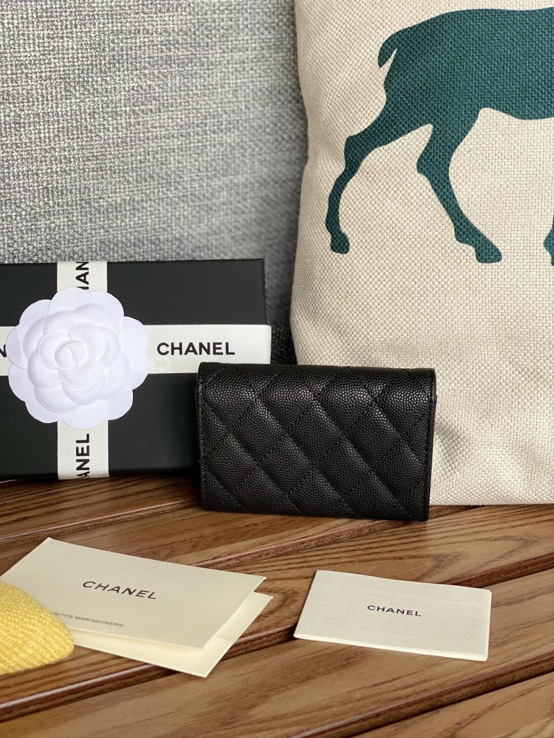 20230713_i1689238771_3827_1_jpg_a3dead5c-15de-4294-842a-be4fb812be5e cc small wallet 11cm black caviar light gold hardware