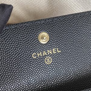 20230713_i1689238771_8875_7_jpg_a0ebd8a3-ce98-4cb9-b85c-e26b43164dc8 cc small wallet 11cm black caviar light gold hardware