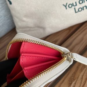 cc zipped wallet 11cm white caviar gold hardware