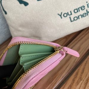 cc zipped wallet 11cm pink caviar gold hardware