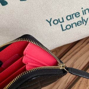 cc zipped wallet 11cm black caviar gold hardware