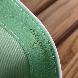 20230717_i1689563926_2763_7_jpg_022e7ff5-3d88-4985-a50e-46aa0f4baf6c cc card holder 10cm pink caviar