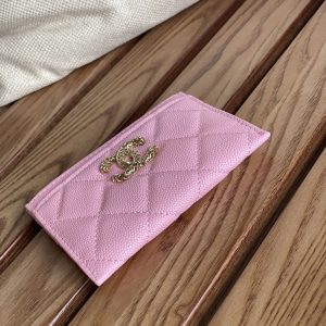 20230717_i1689563926_7234_3_jpg_68a4de77-626e-499f-8738-9ad9d2ed021c cc card holder 10cm pink caviar