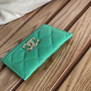 20230717_i1689563946_2695_3_jpg_a0fccb94-228e-4f22-be7b-b735d68507e9 cc card holder 10cm dark green caviar