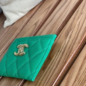 20230717_i1689563946_9414_4_jpg_6a64d932-7da9-429a-989f-806212a9d793 cc card holder 10cm dark green caviar