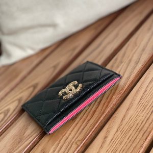 20230717_i1689563966_1197_2_jpg_96bfe376-4ce8-4e12-a9ce-aebec02c27e7 cc card holder 10cm black caviar