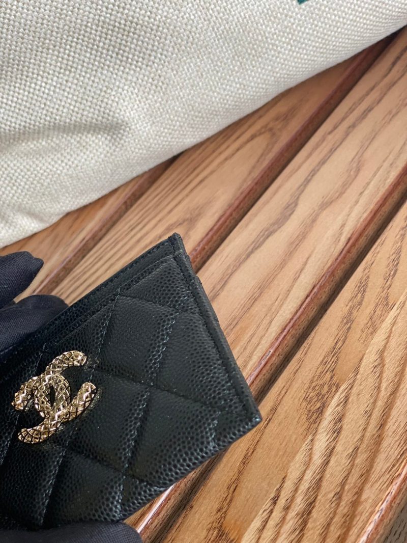 20230717_i1689563966_516_4_jpg_dad75d0e-995a-43c8-8912-3406de4e4498 cc card holder 10cm black caviar