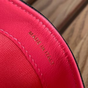 20230717_i1689563966_7788_8_jpg_1ad51053-f423-4fb8-af6f-af0d138c90e2 cc card holder 10cm black caviar