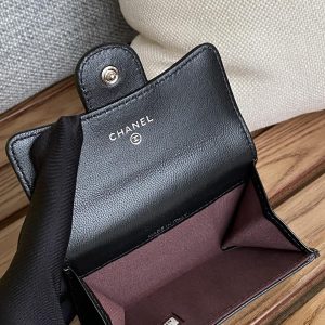 20230717_i1689589073_337_8_jpg_0b390d84-4854-4d98-8d99-25667923786d cc small wallet 11cm black lambskin silver hardware