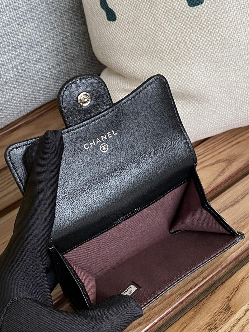 20230717_i1689589073_337_8_jpg_0b390d84-4854-4d98-8d99-25667923786d cc small wallet 11cm black lambskin silver hardware