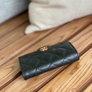 20230717_i1689589168_2285_4_jpg_3ba6887d-9a28-40b5-bd1a-1f4c7eff9344 cc small wallet 11cm black caviar gold hardware