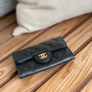 20230717_i1689589168_8482_2_jpg_8007bccb-21a3-4e53-9e9f-0939ec45d9d5 cc small wallet 11cm black caviar gold hardware