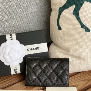 20230717_i1689589222_7023_1_jpg_e2b09568-d14f-437e-968b-8cc91bc690e0 cc small wallet 11cm black caviar silver hardware
