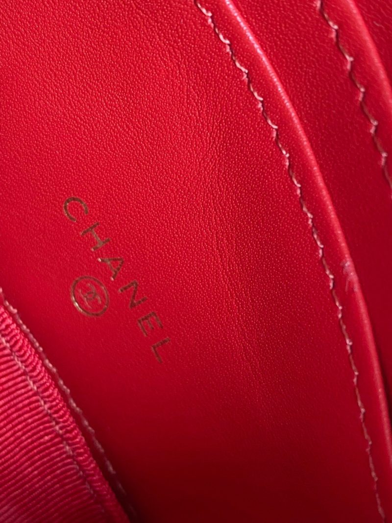 cc zipped wallet 14cm red caviar gold hardware