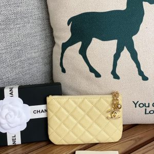 cc zipped wallet 14cm yellow caviar gold hardware