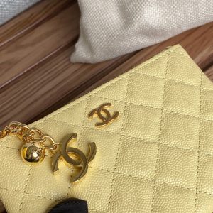 cc zipped wallet 14cm yellow caviar gold hardware