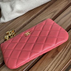 20230719_i1689737521_1489_3_jpg_d33518c2-04ce-445d-90d2-edc11e9ef85f cc zipped wallet 14cm light red caviar gold hardware