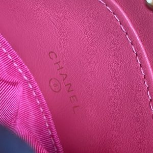 20230719_i1689737521_1699_7_jpg_6b7f5995-5e7d-4e6a-a8b7-f9ecde91fc18 cc zipped wallet 14cm light red caviar gold hardware