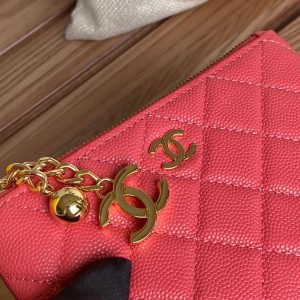 20230719_i1689737521_8329_5_jpg_a1a88d4c-1ea1-48d8-8638-fa0a26556efb cc zipped wallet 14cm light red caviar gold hardware