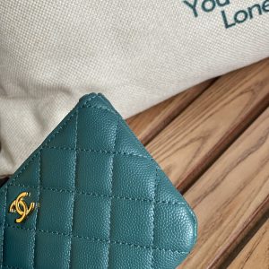 cc zipped wallet 14cm dark green caviar gold hardware