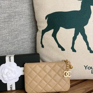 cc zipped wallet 14cm beige caviar gold hardware