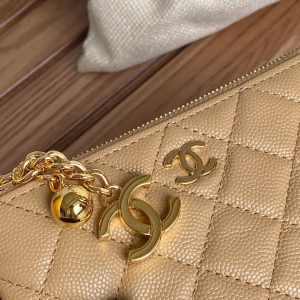 cc zipped wallet 14cm beige caviar gold hardware