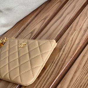 cc zipped wallet 14cm beige caviar gold hardware