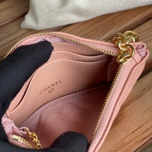 cc zipped wallet 14cm light pink caviar gold hardware