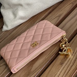 cc zipped wallet 14cm light pink caviar gold hardware