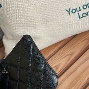 cc zipped wallet 14cm black caviar silver hardware