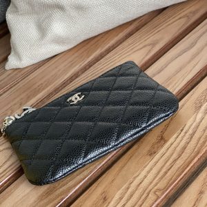 cc zipped wallet 14cm black caviar silver hardware