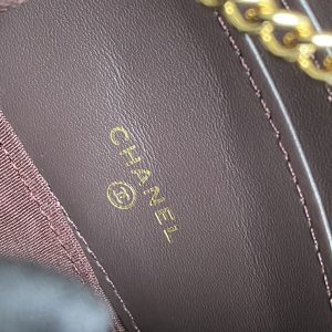 cc zipped wallet 14cm black caviar gold hardware