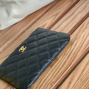 cc zipped wallet 14cm black caviar gold hardware