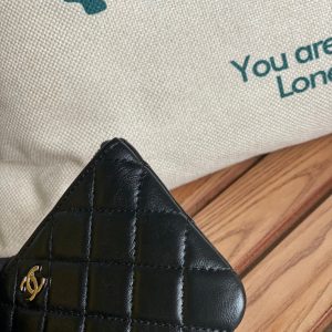 cc zipped wallet 14cm black lambskin silver hardware