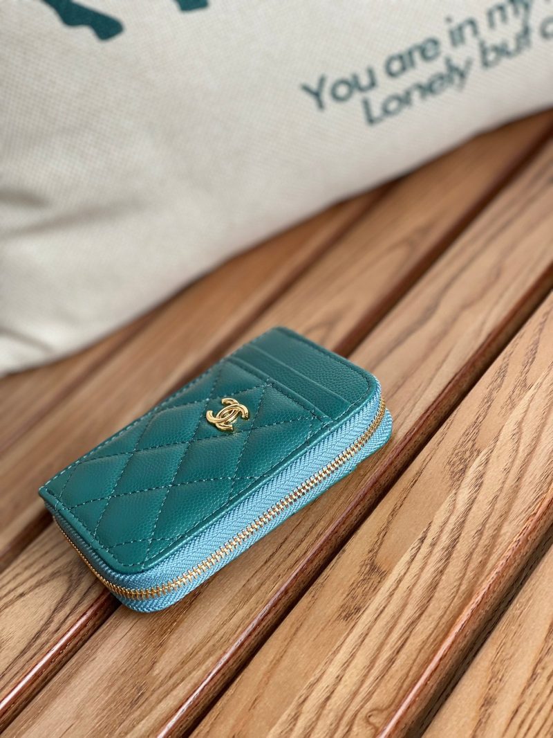 CC 22A Zippy Coin Purse Green Caviar GHW 223916