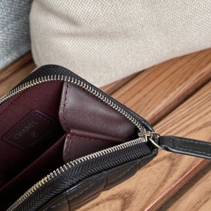 CC 22A Zippy Coin Purse Black Sheepskin Sliver Steel 223918